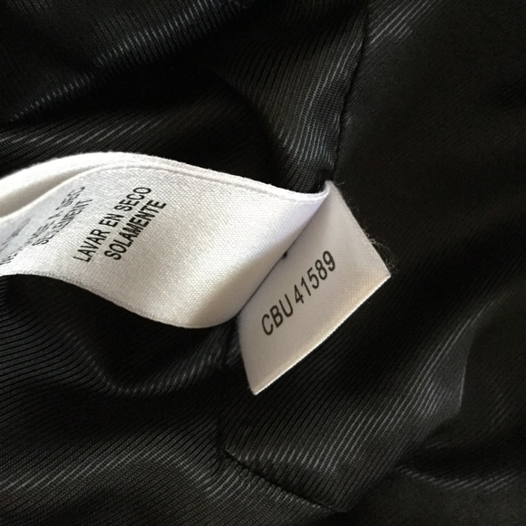 BCBG Blouson Sleeve Blazer - Picture 6 of 6